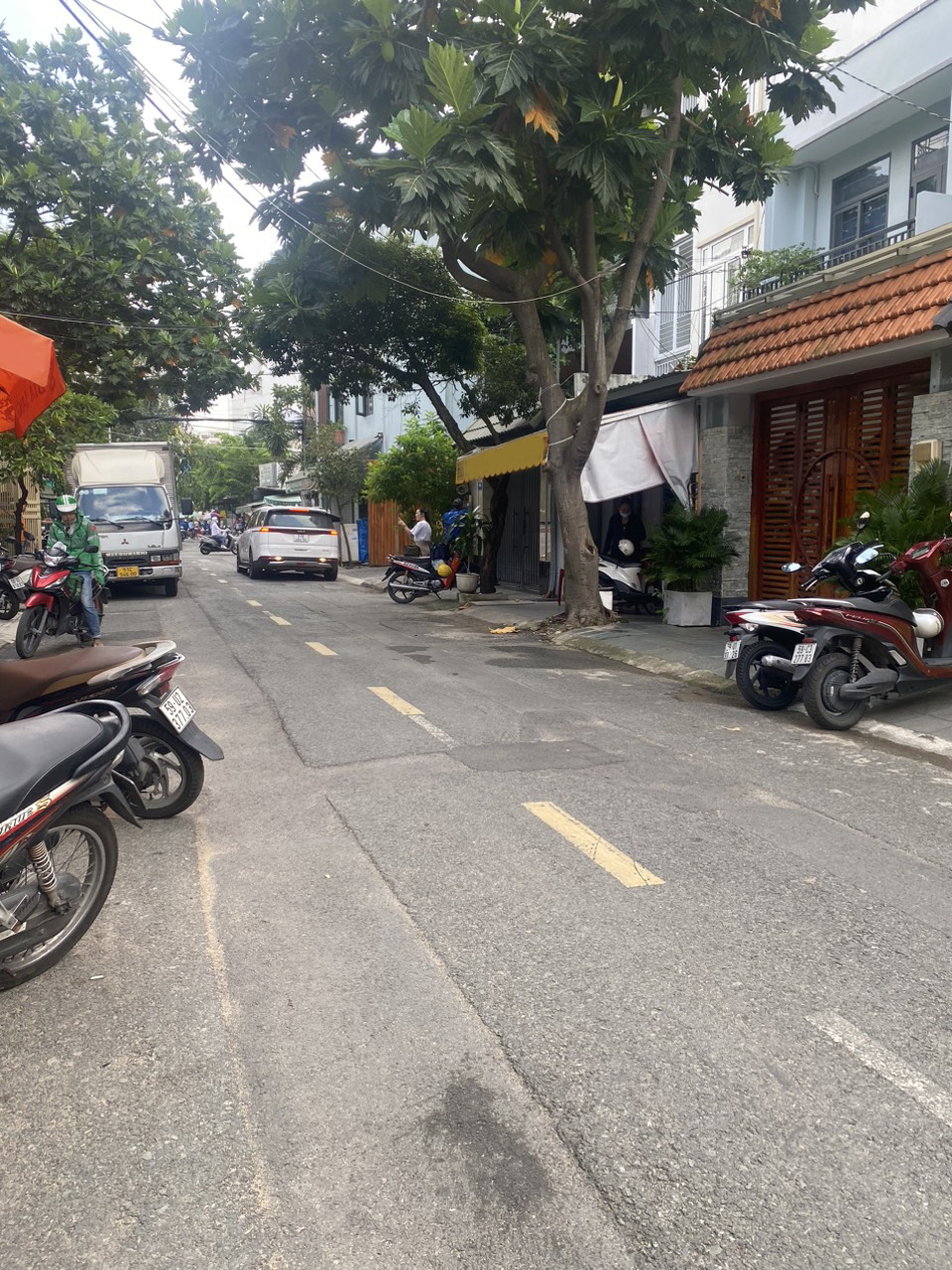 Cho thuê nhà MT Bạch Mã, Phường 15, Quận 10
